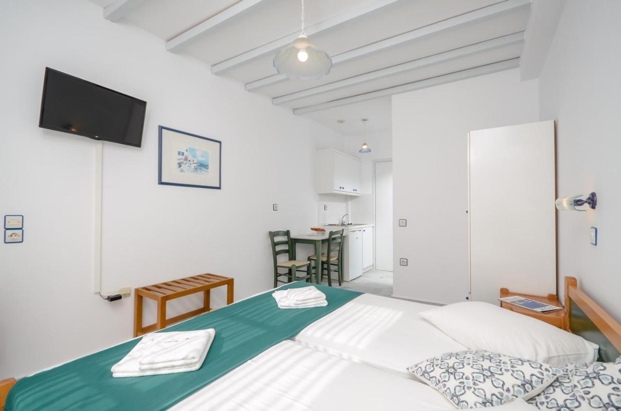 Nostos Studios At Saint George Beach Agios Georgios Chora Naxos Town Naxos City ภายนอก รูปภาพ